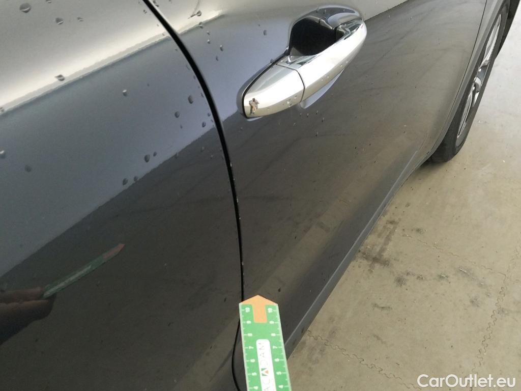  KIA  Niro KIA  / 2019 / 5P / crossover 1.6 GDi HEV 104kW (141CV) Drive #4