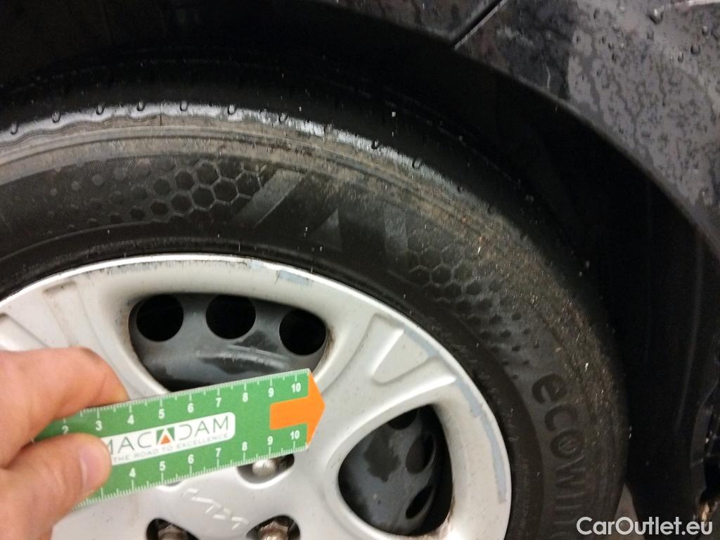  KIA  Picanto KIA  / 2020 / 5P / berlina con portón 1.0 DPi 49kW (67CV) Concept #24