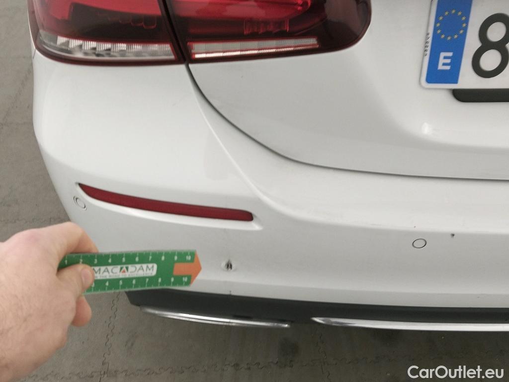  Mercedes  A-Klasse MERCEDES-BENZ Clase A / 2018 / 4P / sedán Sedán A 250 e #2