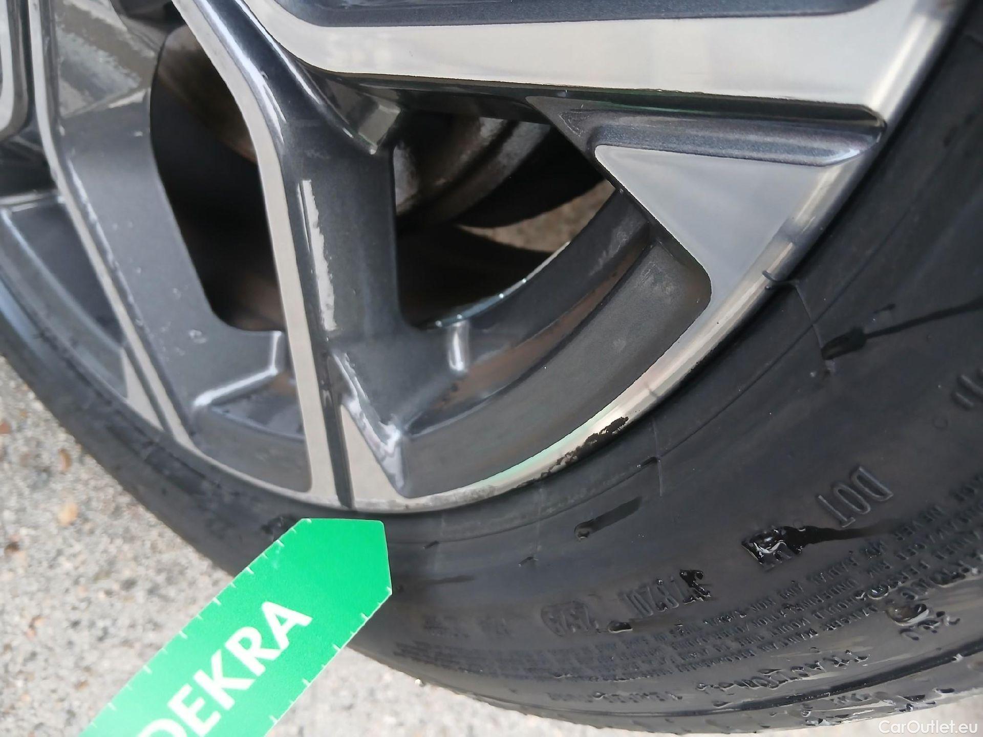  Bmw  X2 BMW  sDrive18i (CX) #4