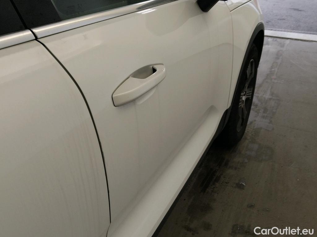  Volvo  XC 40 VOLVO XC40 / 2017 / 5P / todoterreno 1.5 T3 Inscription Auto #9