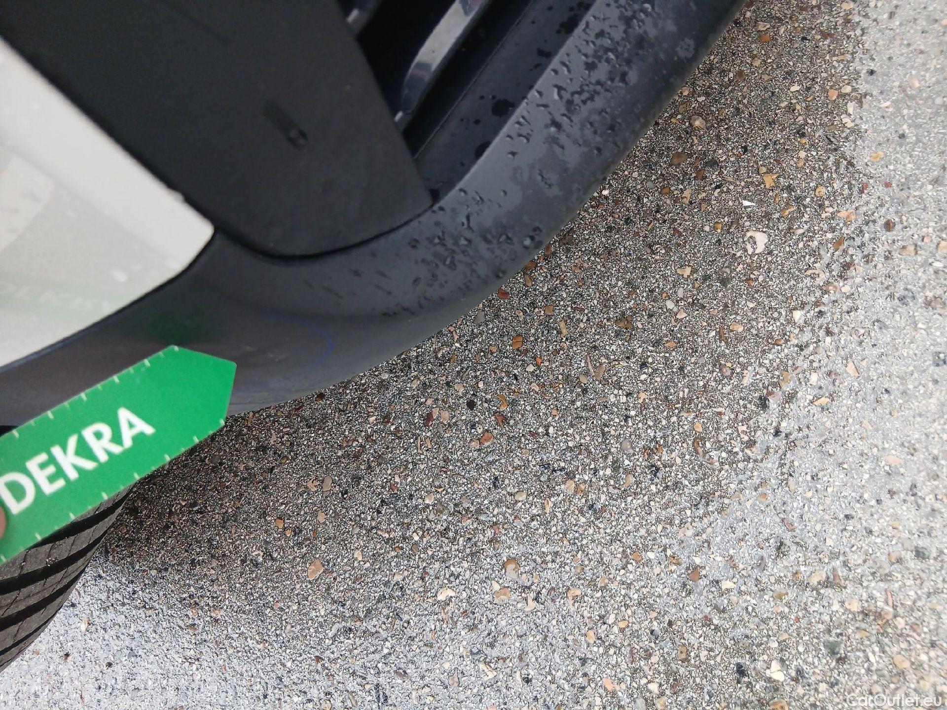  Bmw  X2 BMW  sDrive18i (CX) #8