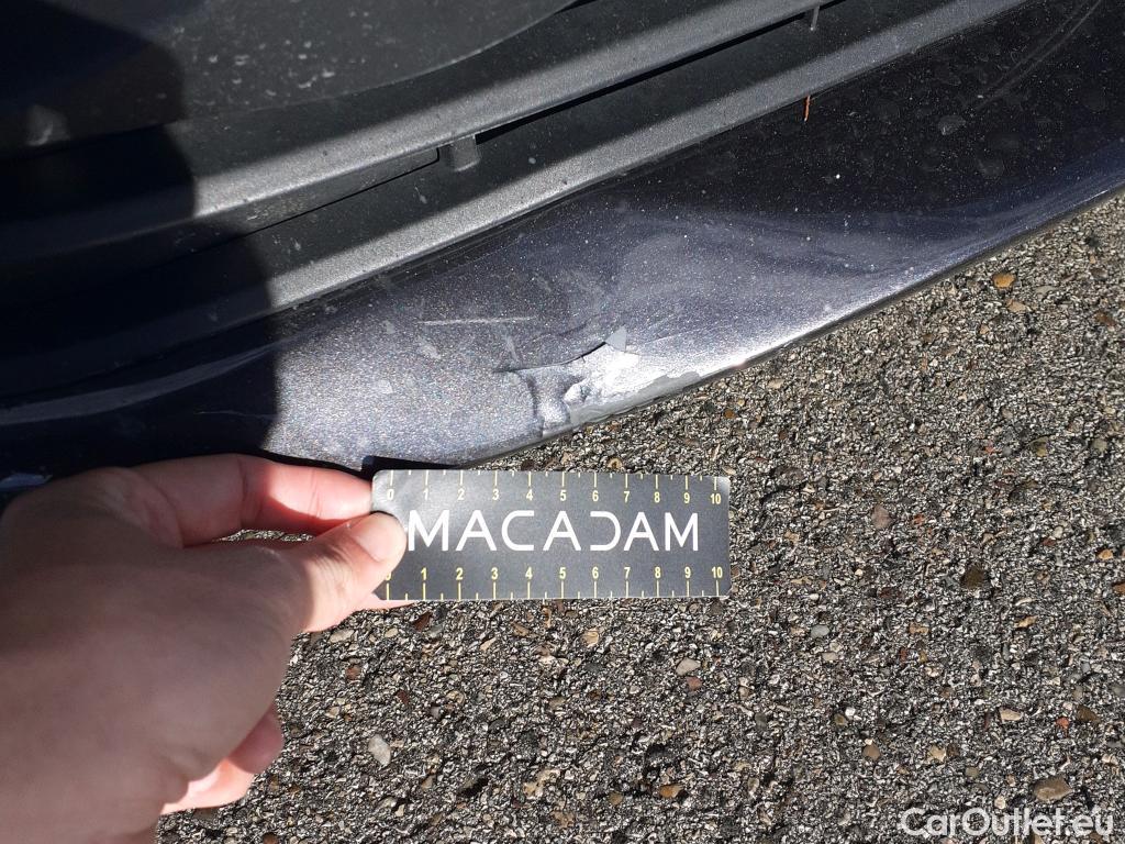  Bmw  Serie 5 BMW  / 2016 / 4P / sedán 520dA #3