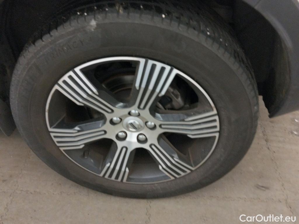  Volvo  XC 40 VOLVO XC40 / 2017 / 5P / todoterreno 1.5 T3 Inscription Auto #1