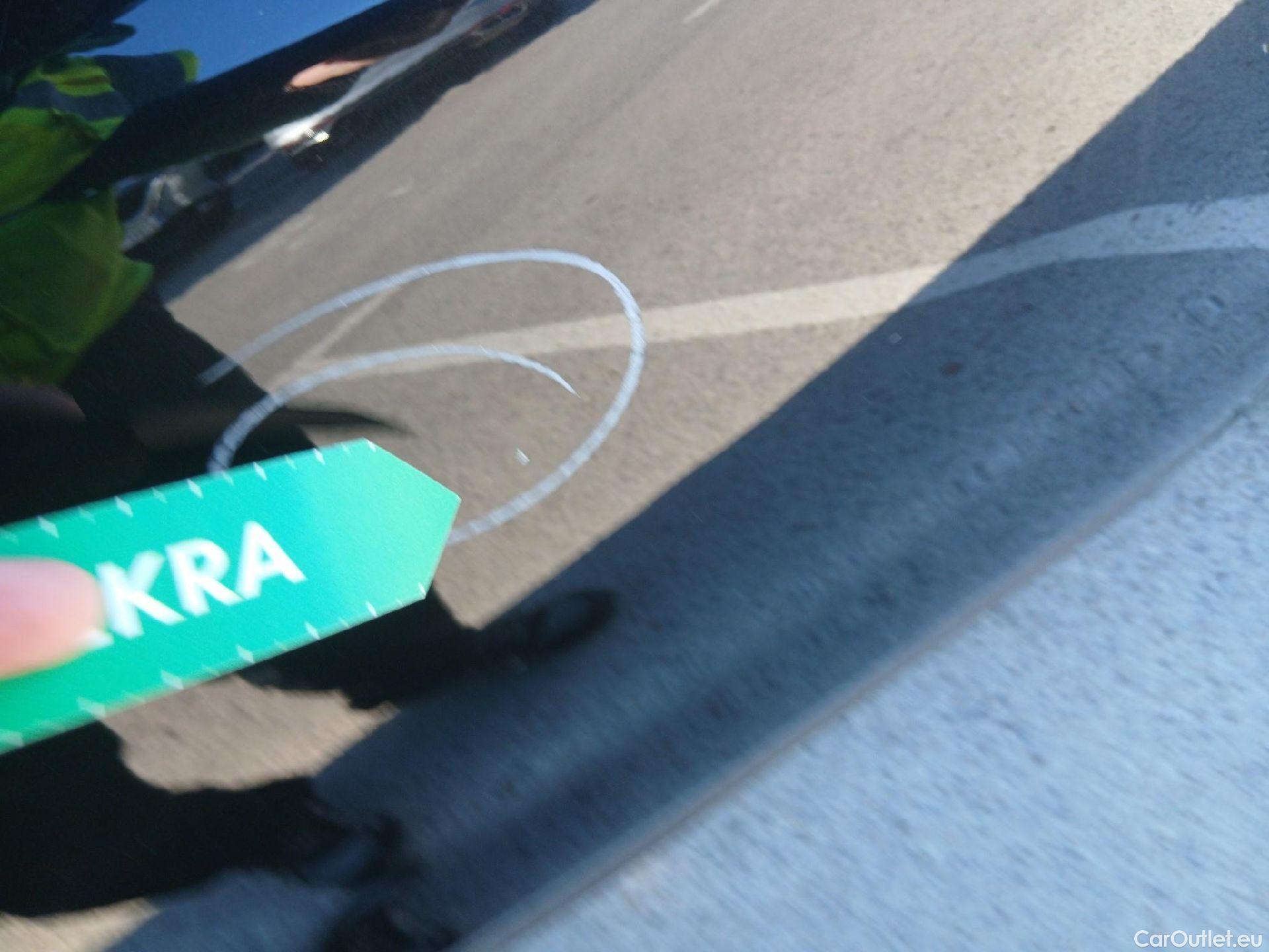  Bmw  X2 BMW  sDrive18i (CX3) #21