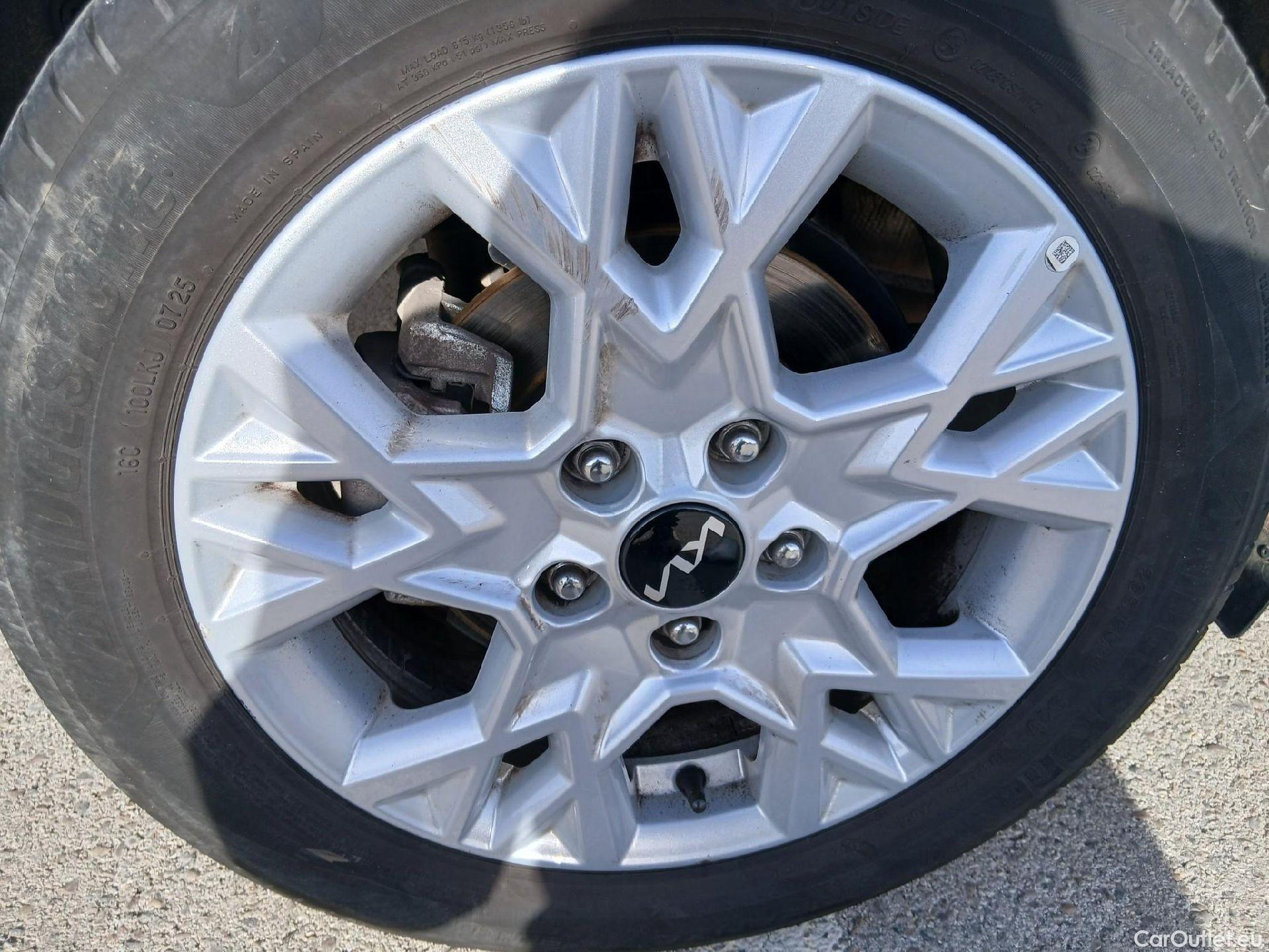  KIA  Cee'd KIA Ceed / 2021 / 5P / berlina con portón 1.6 MHEV iMT 100kW (136CV) Drive #18