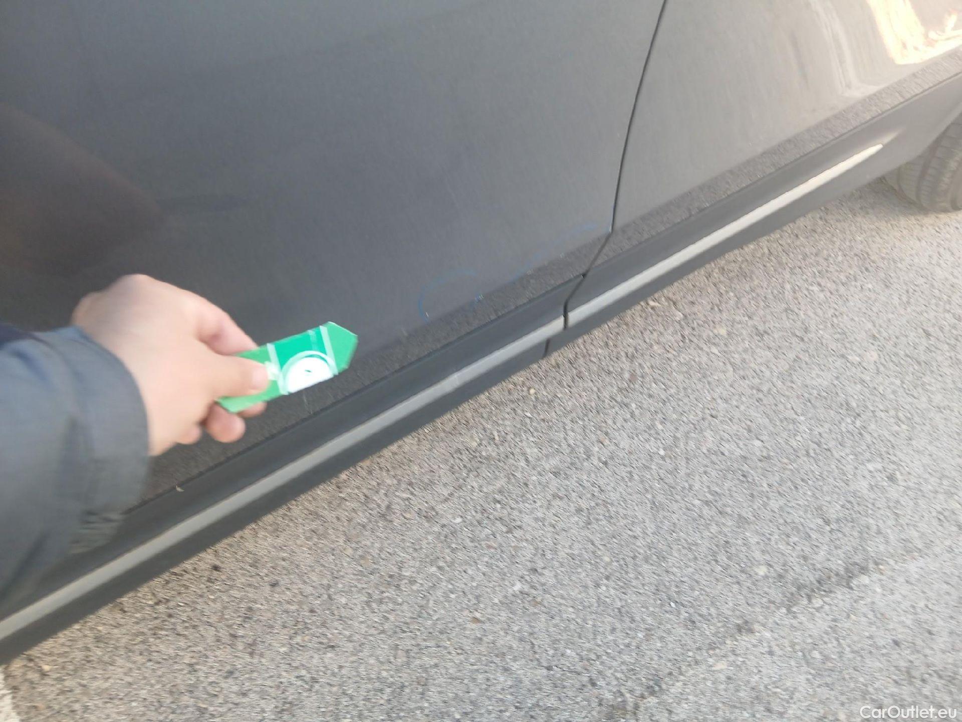  Mercedes  GLB MERCEDES-BENZ  / 2019 / 5P / todoterreno 2.0  220 D 4MATIC DCT 140KW (190CV) #14