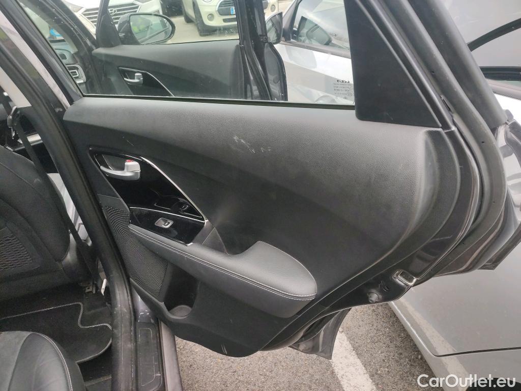  KIA  Niro KIA  / 2019 / 5P / crossover 1.6 GDi PHEV 104kW (141CV) Drive #15