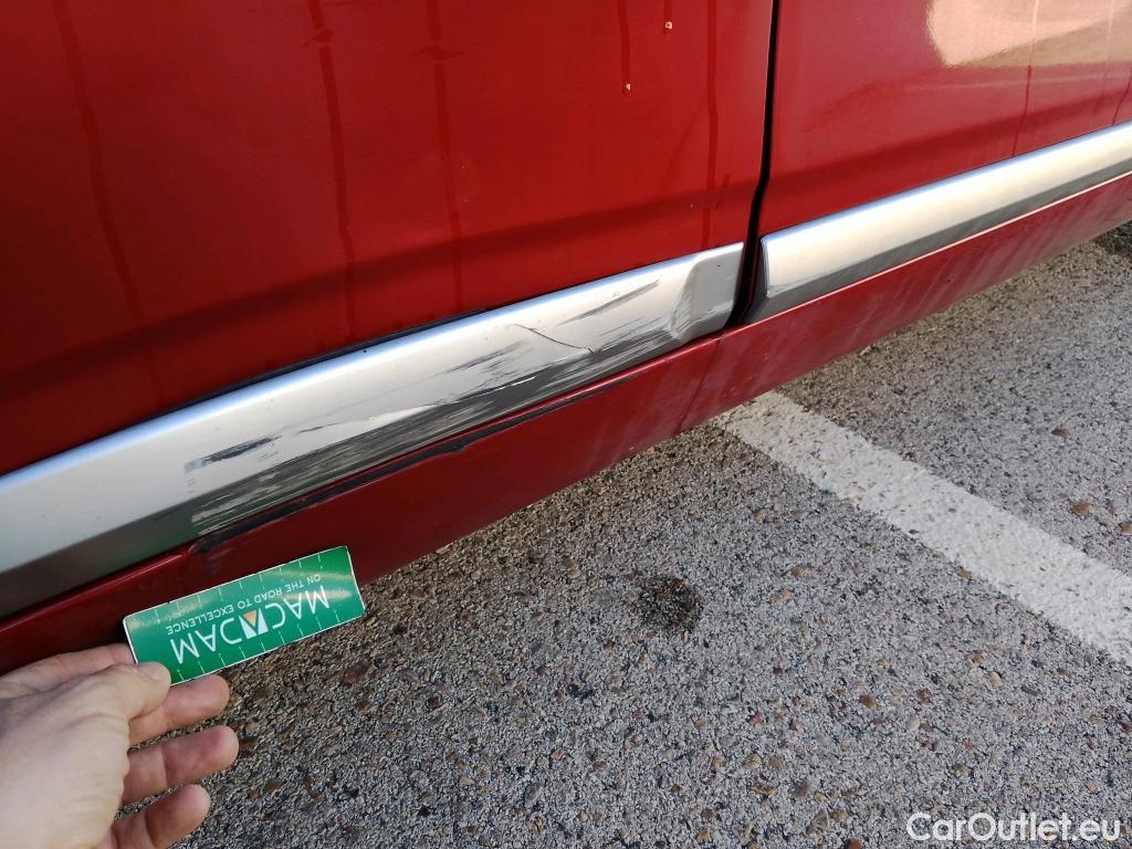  Hyundai   Ioniq HYUNDAI / 2019 / 5P / berlina con portón 1.6 GDI HEV Klass DCT #15