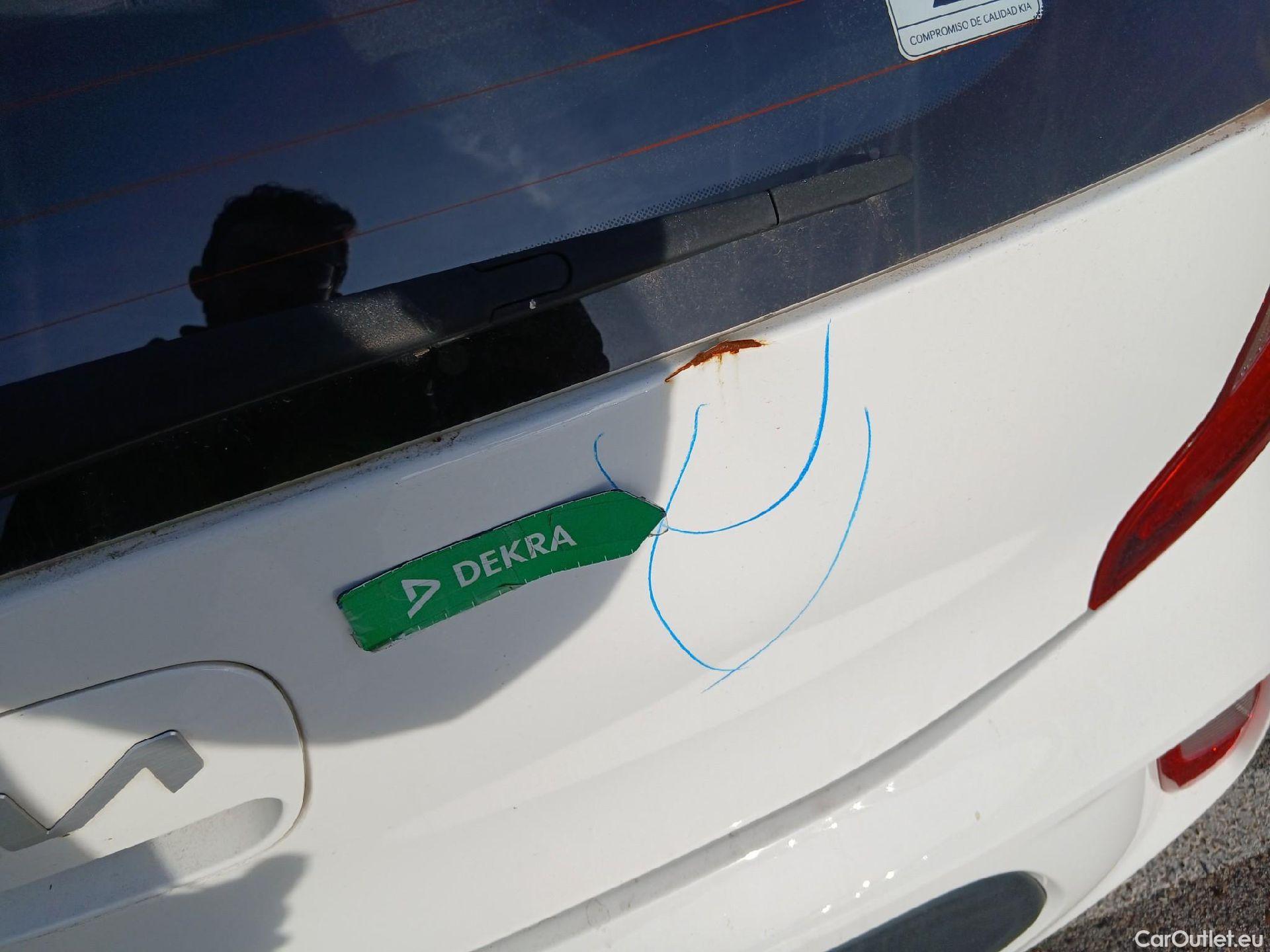  KIA  Picanto KIA  / 2020 / 5P / berlina con portón 1.0 DPi 49kW (67CV) Concept #14