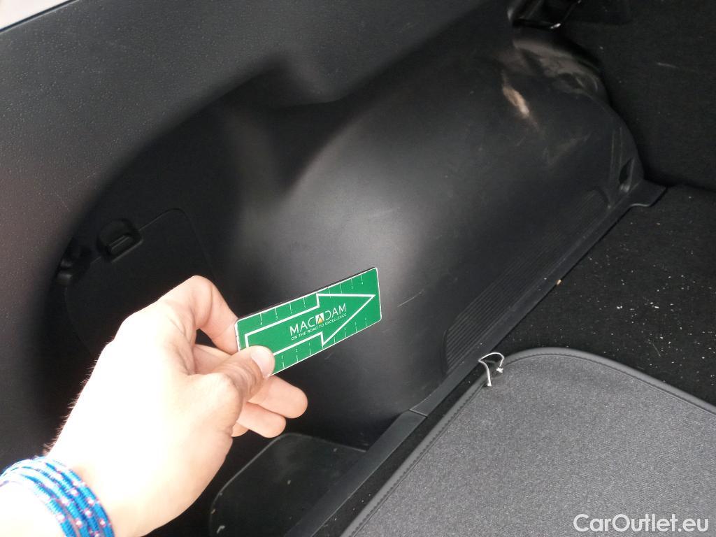  KIA  Niro  Hybrid Drive 1.6 AT6 E6d #13