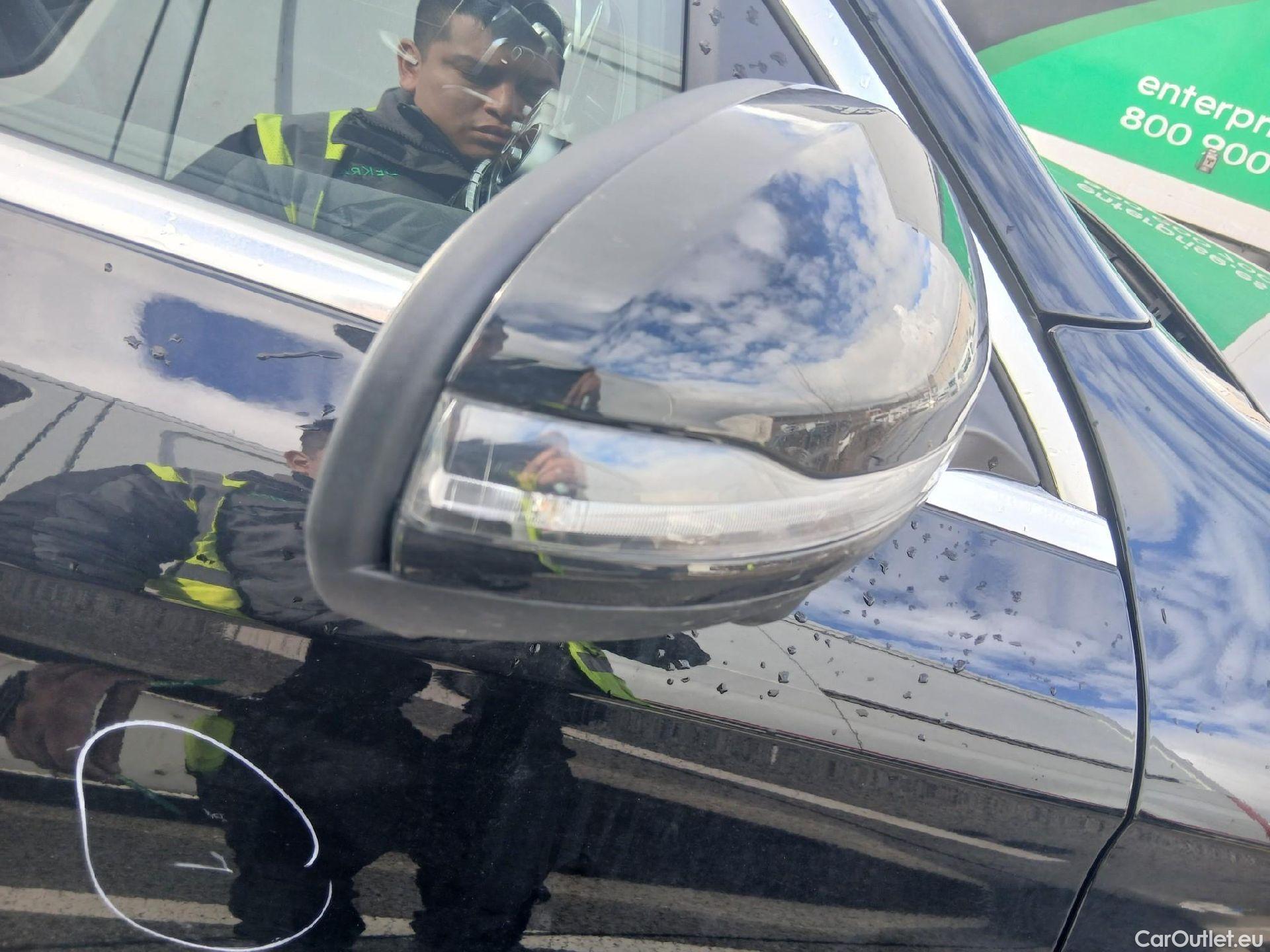  Mercedes  G-Klasee MERCEDES-BENZ GLC Coupé / 2019 / 5P / coupé GLC 300 de 4MATIC #25