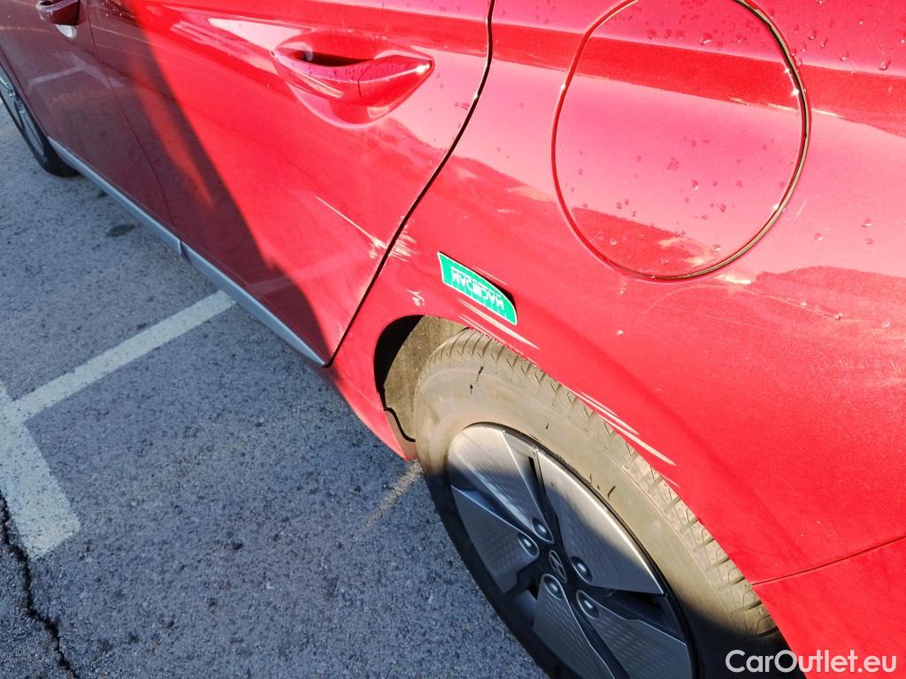  Hyundai   Ioniq HYUNDAI / 2019 / 5P / berlina con portón 1.6 GDI HEV Klass DCT #7