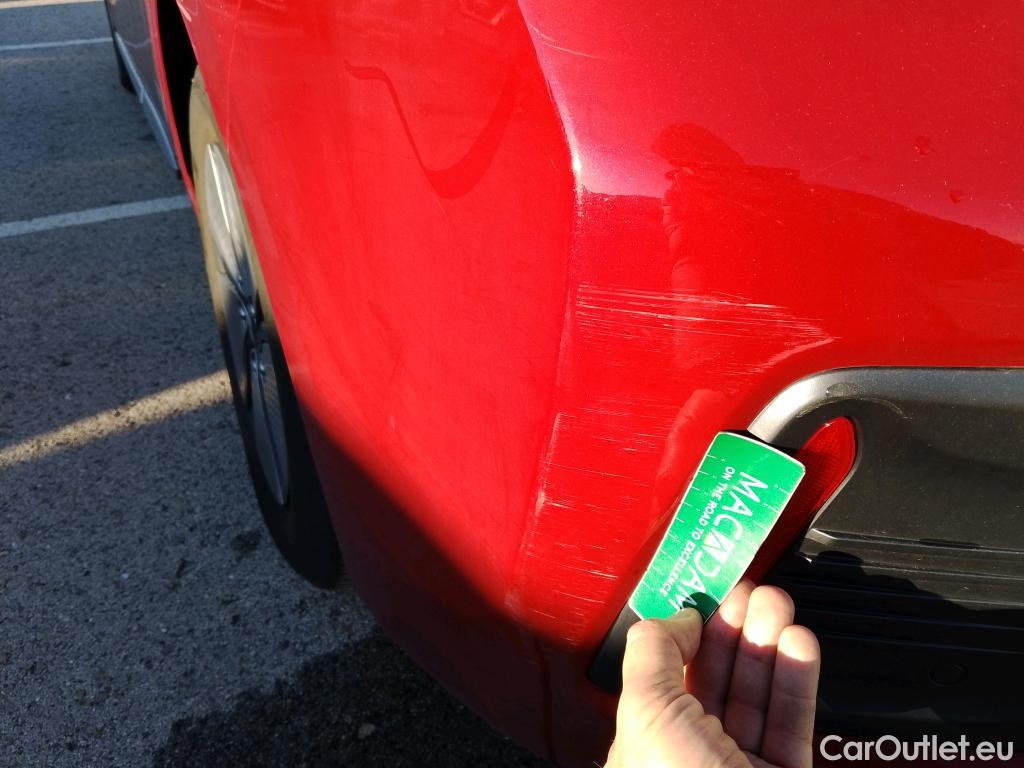  Hyundai   Ioniq HYUNDAI / 2019 / 5P / berlina con portón 1.6 GDI HEV Klass DCT #21