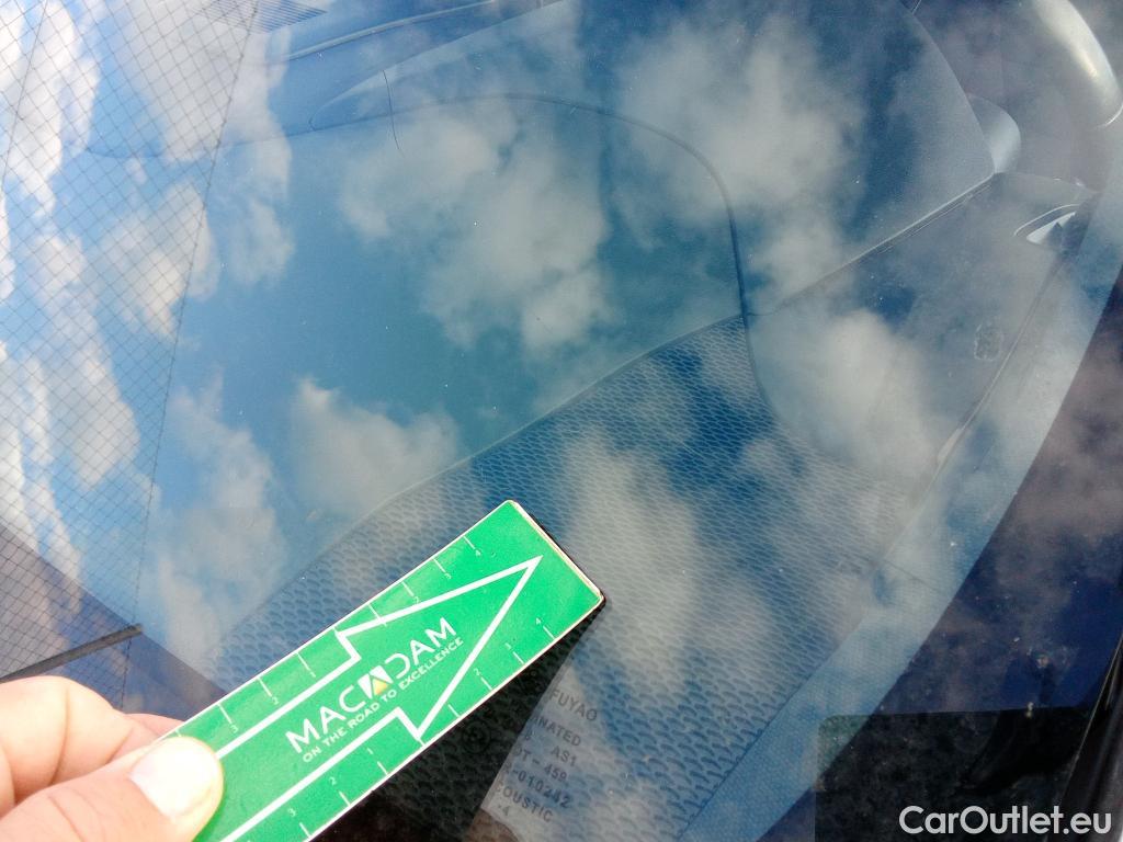  Toyota  Corolla TOYOTA  / 2019 / 5P / familiar 2.0 180H ADVANCE E-CVT TOURING SPORT #2