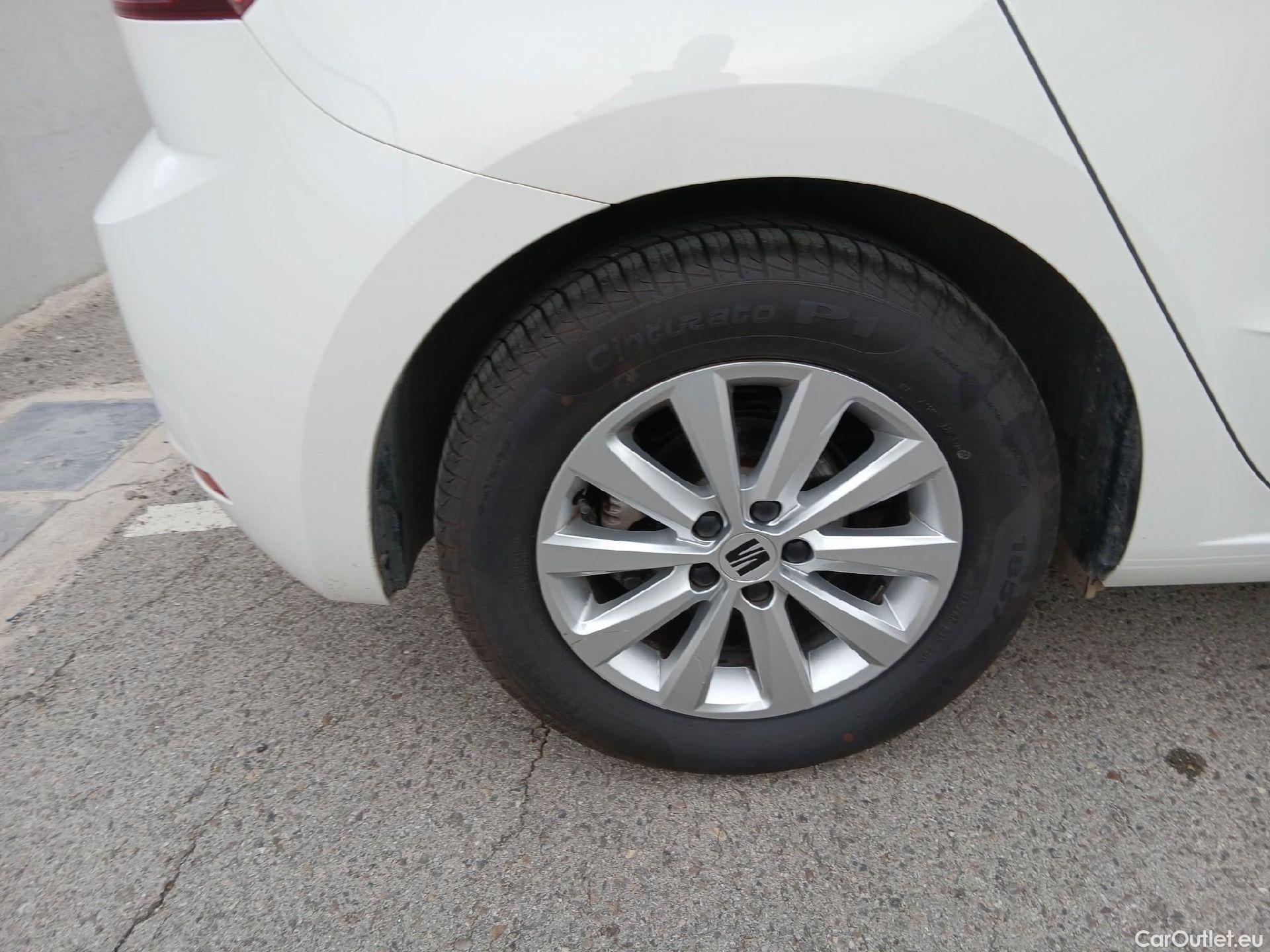  Seat  Ibiza SEAT  / 2017 / 5P / berlina con portón 1.0 TSI 81kW (110CV) Style Plus (AC) #19