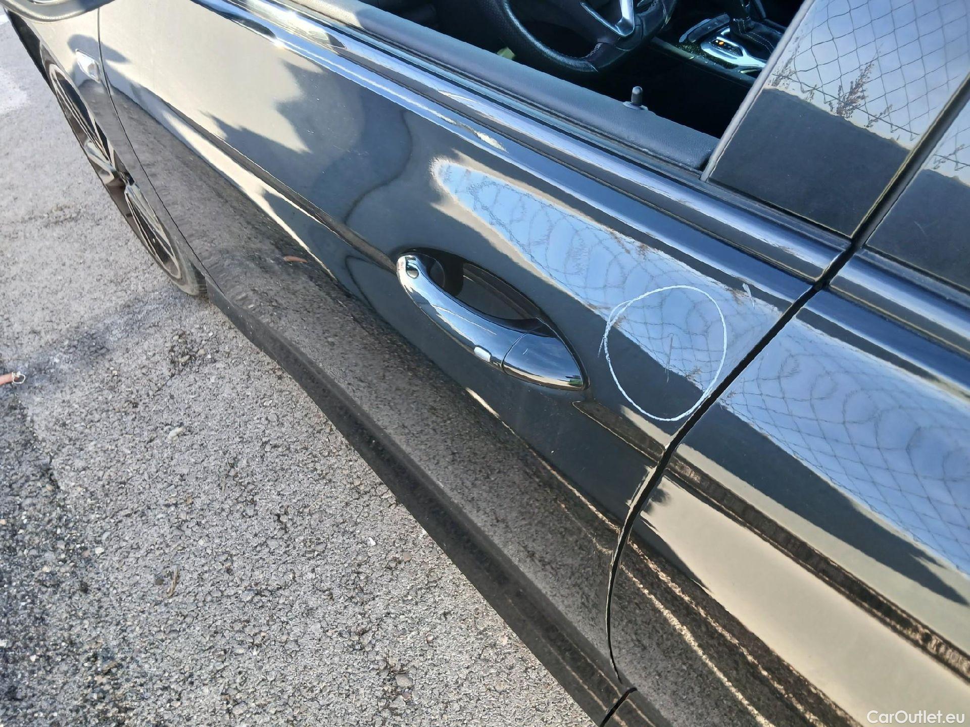  Land Rover  Discovery OPEL Insignia / 2020 / 5P / berlina con portón GS GS Line 2.0D DVH 130kW AT8 #24