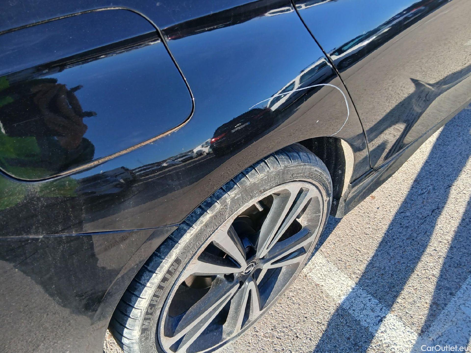  Land Rover  Discovery OPEL Insignia / 2020 / 5P / berlina con portón GS GS Line 2.0D DVH 130kW AT8 #34