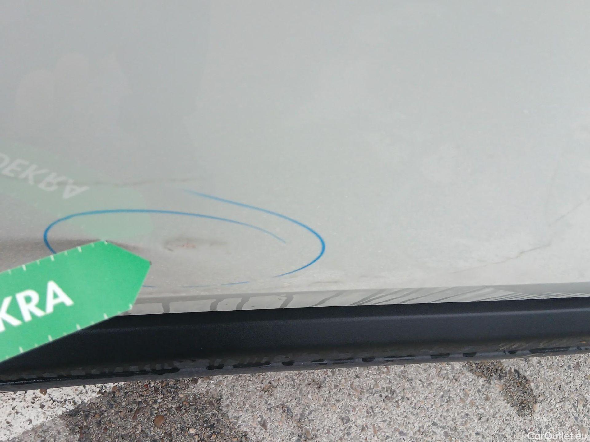  Peugeot  3008 PEUGEOT  / 2020 / 5P / todoterreno 1.2 PureTech 96KW S&S Active Pack EAT8 #20