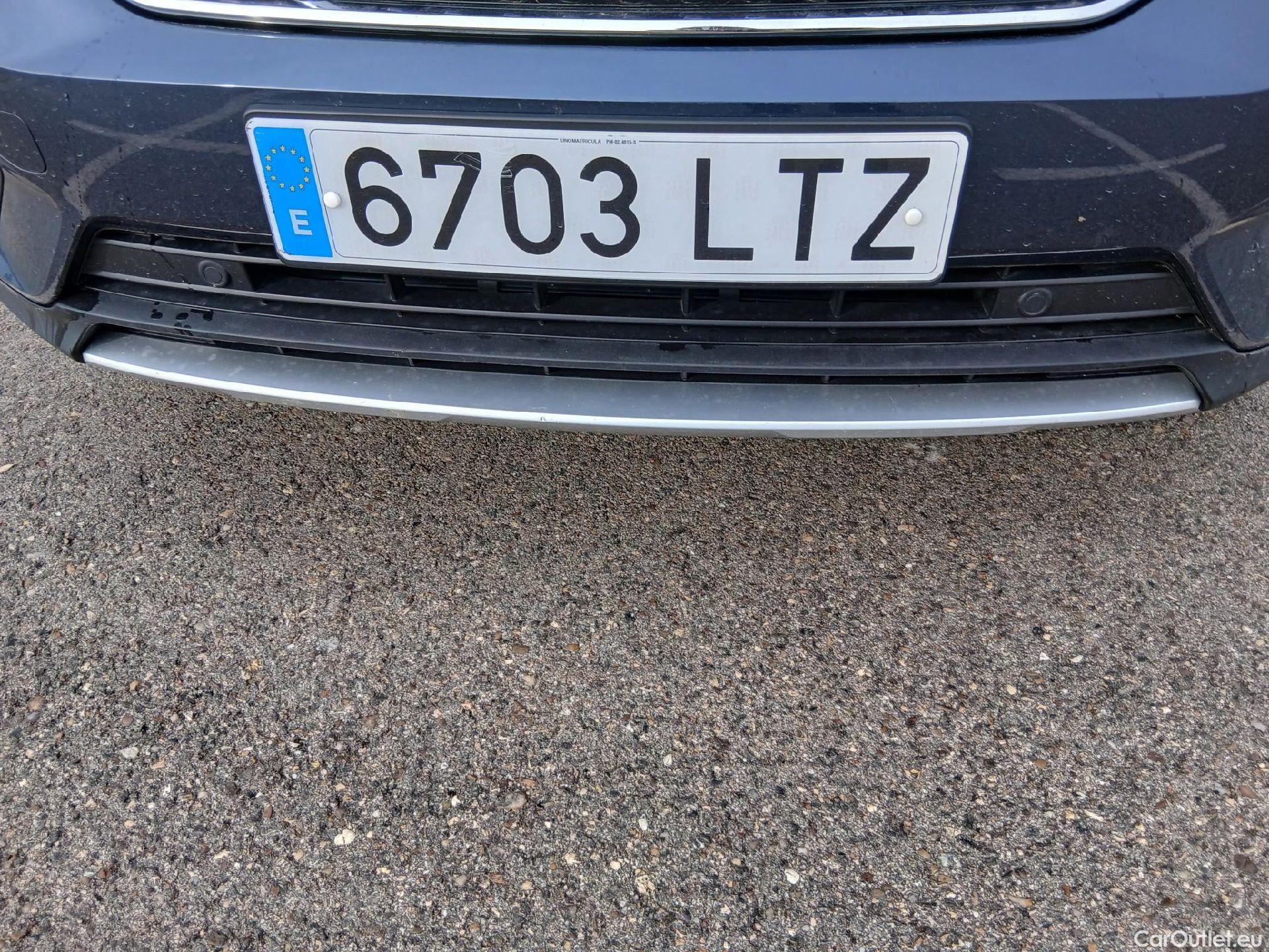  Volvo  XC 40 VOLVO XC40 / 2017 / 5P / todoterreno 1.5 T4 Twin Recharge Inscription Auto #4