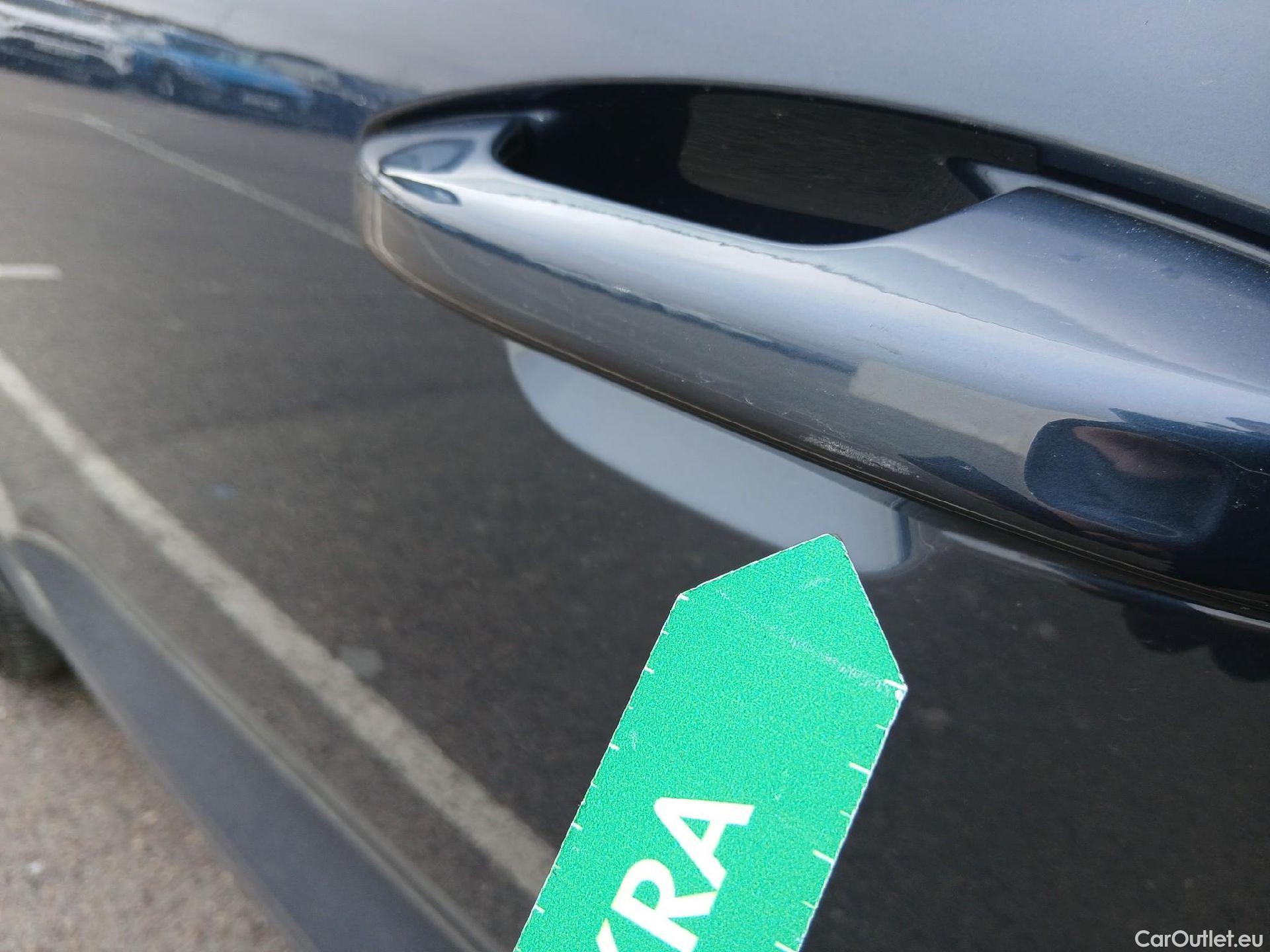  Volvo  XC 40 VOLVO XC40 / 2017 / 5P / todoterreno 1.5 T4 Twin Recharge Inscription Auto #14