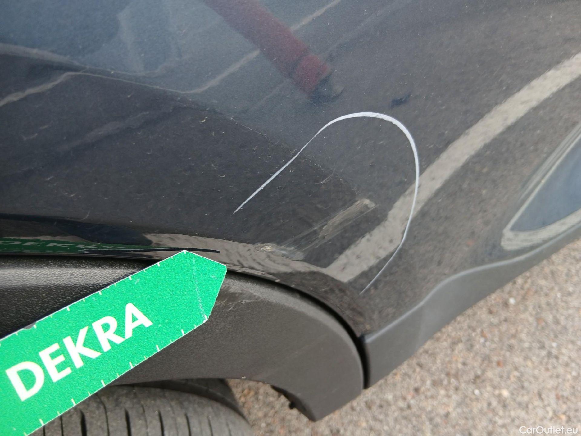  Volvo  XC 40 VOLVO XC40 / 2017 / 5P / todoterreno 1.5 T4 Twin Recharge Inscription Auto #32