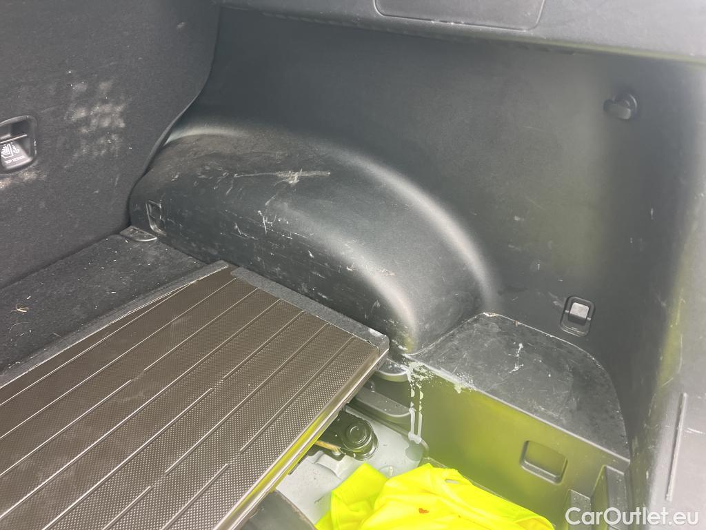  Hyundai  Tucson HYUNDAI  / 2020 / 5P / todoterreno 1.6 CRDI 85kW (115CV) Klass #13