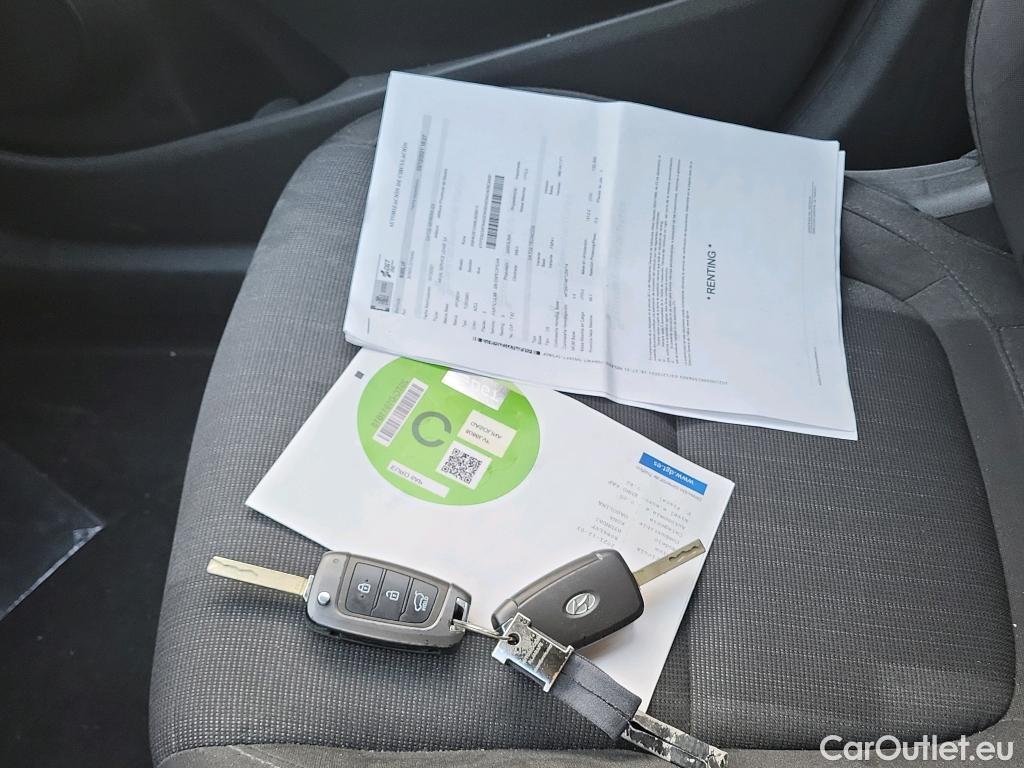  Hyundai  Konna HYUNDAI Kona / 2020 / 5P / todoterreno 1.0 TGDI Maxx 4X2 #4