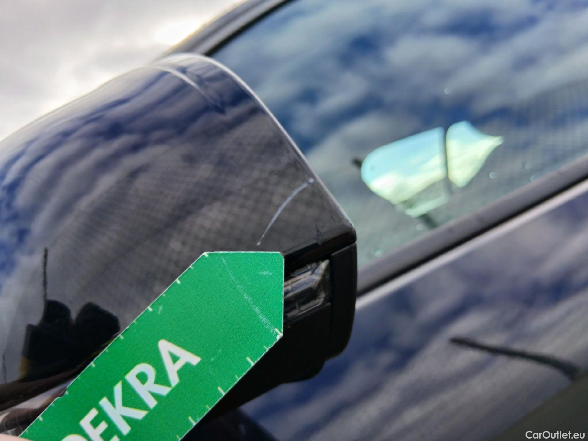  Volvo  XC 40 VOLVO XC40 / 2021 / 5P / todoterreno 1.5 T2 Essential Auto #6