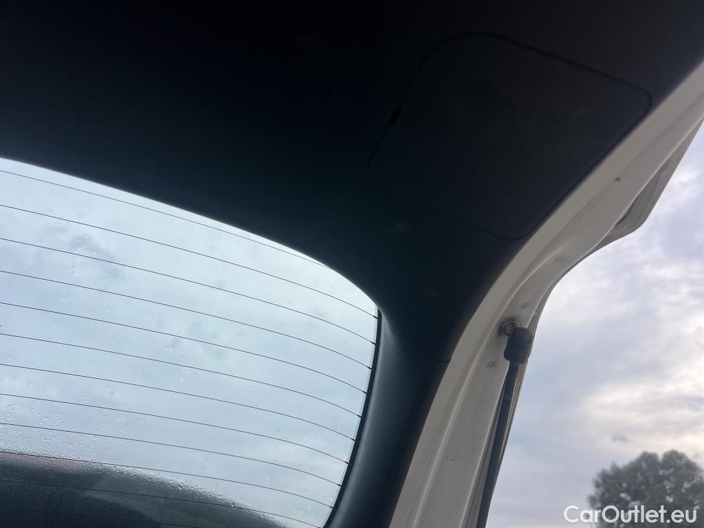  Hyundai  Tucson HYUNDAI  / 2020 / 5P / todoterreno 1.6 CRDI 85kW (115CV) Klass #9