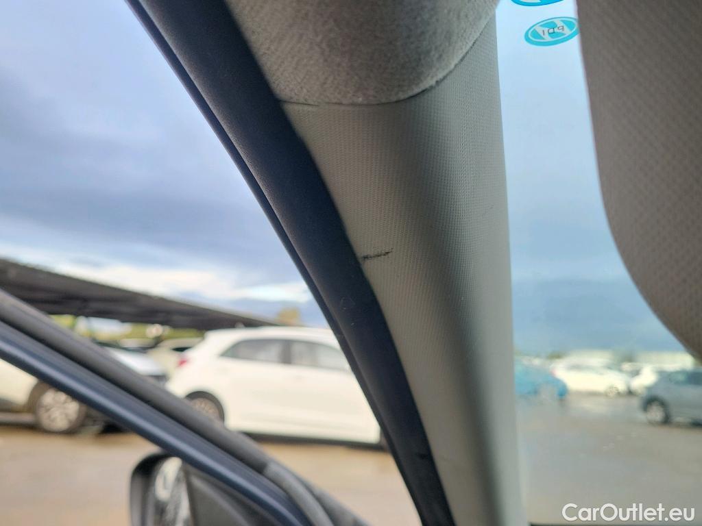  Hyundai  Bayon HYUNDAI  / 2021 / 5P / todoterreno 1.0 TGDI 74kW (100CV) Maxx #9