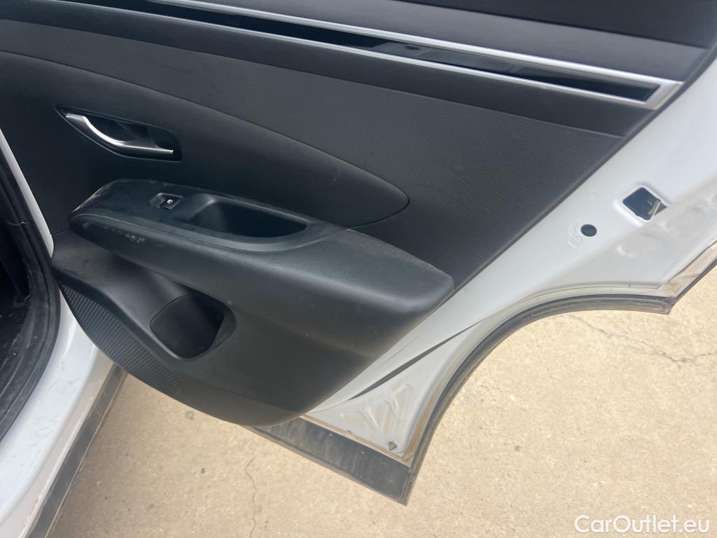  Hyundai  Tucson HYUNDAI  / 2020 / 5P / todoterreno 1.6 CRDI 100kW (136CV) 48V Maxx DCT #17