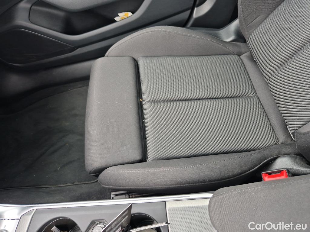  Audi  A6 AUDI  / 2018 / 4P / sedán Sport 45 TFSI quattro-ultra #11