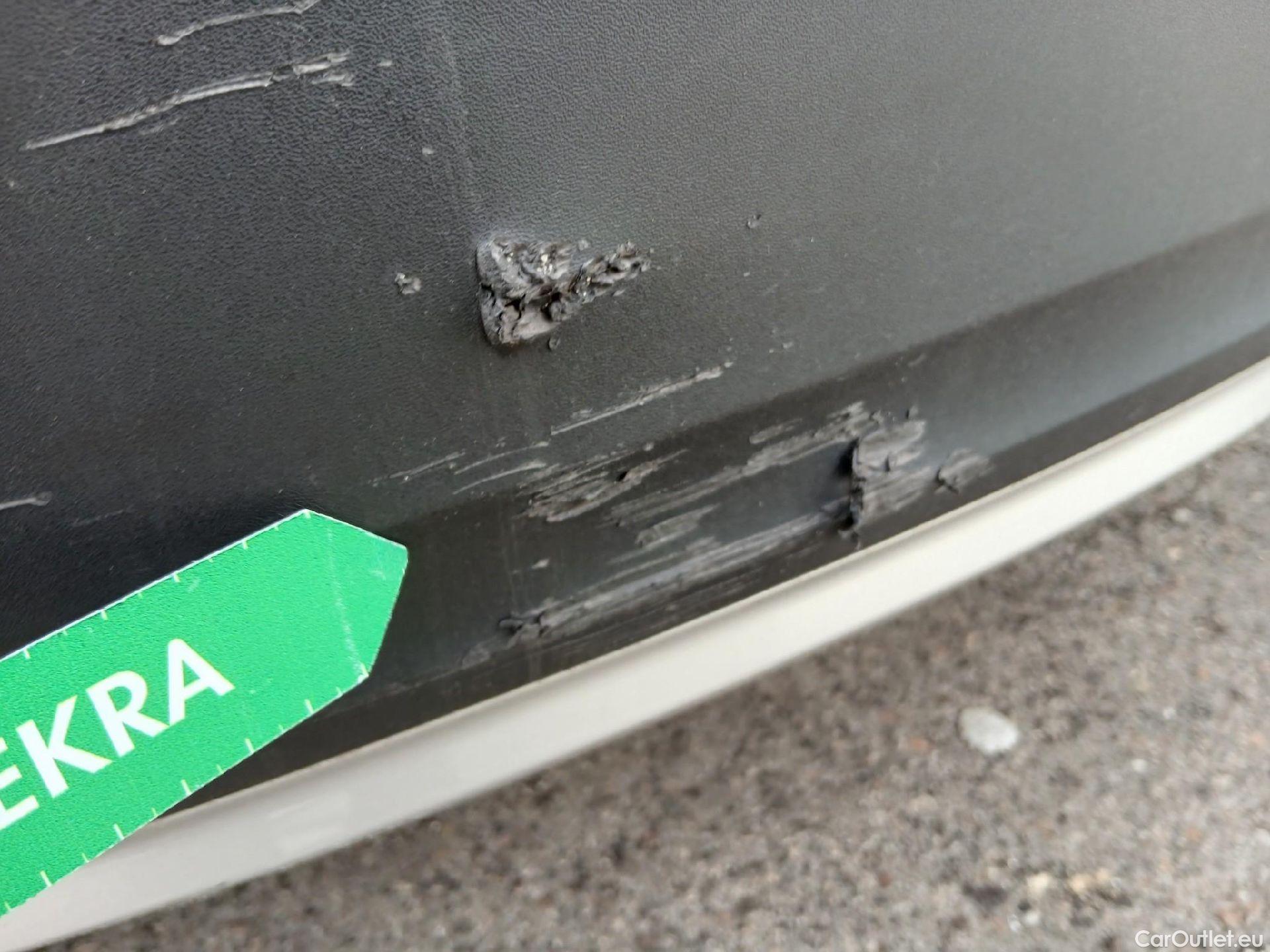  Volvo  XC 40 VOLVO XC40 / 2017 / 5P / todoterreno 1.5 T4 Twin Recharge Inscription Auto #23