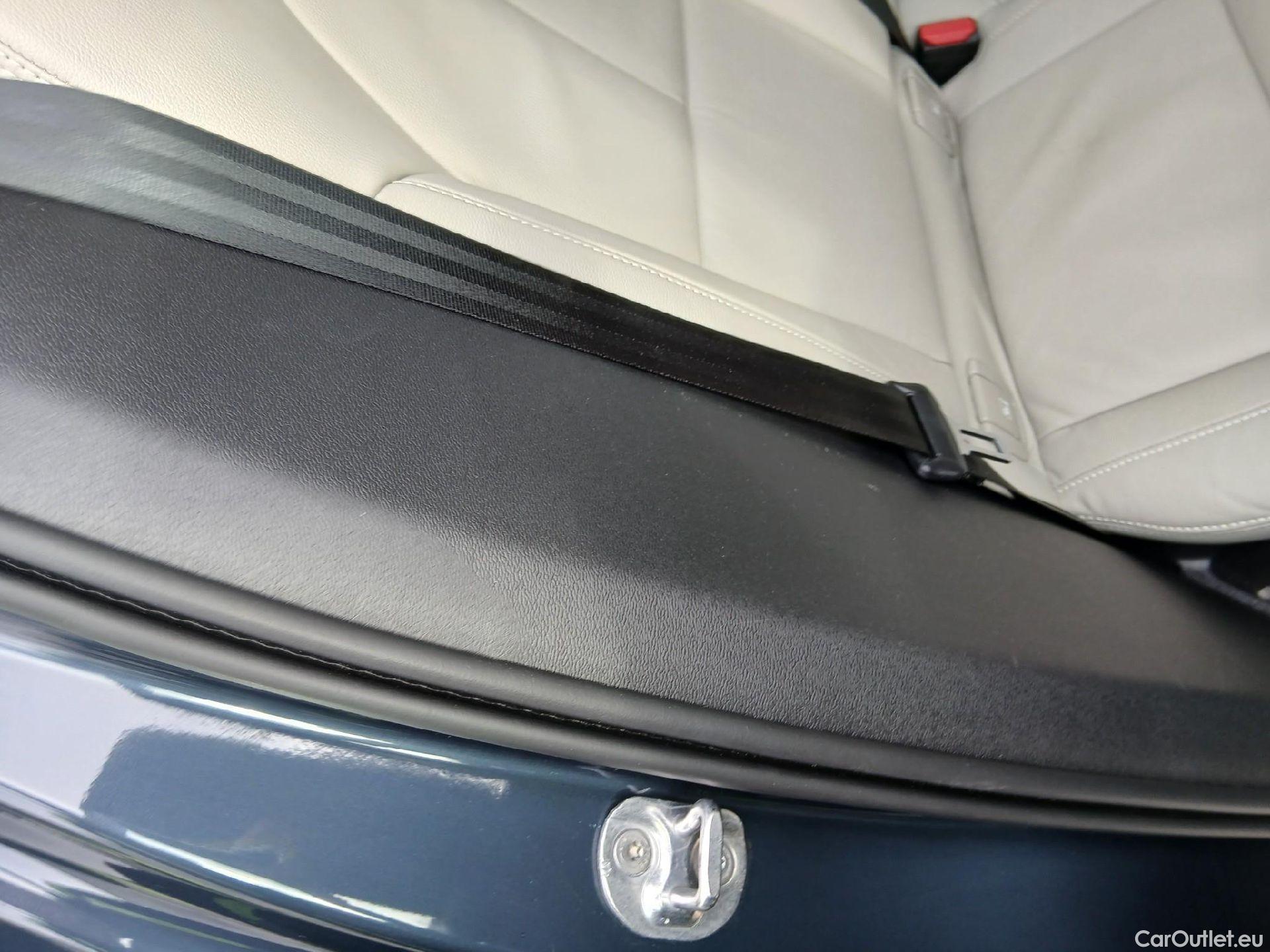  Volvo  XC 40 VOLVO XC40 / 2017 / 5P / todoterreno 1.5 T4 Twin Recharge Inscription Auto #46