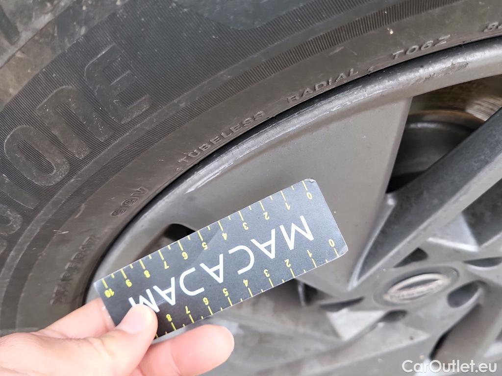  Nissan  Qashqai NISSAN  / 2021 / 5P / todoterreno DIG-T 103kW (140CV) mHEV 4x2 Acenta #9