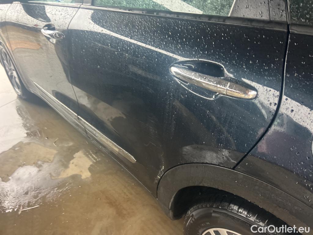  KIA  Niro KIA  1.6 GDi PHEV 104kW (141CV) Drive (AC) #1