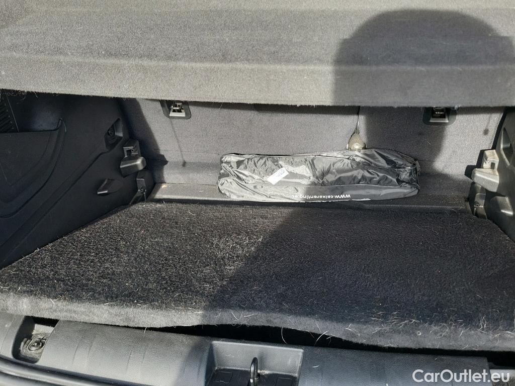  Jeep  Patriot JEEP Renegade / 2014 / 5P / todoterreno Limited 1.0G 88kW (120CV) 4x2 (AC) #1