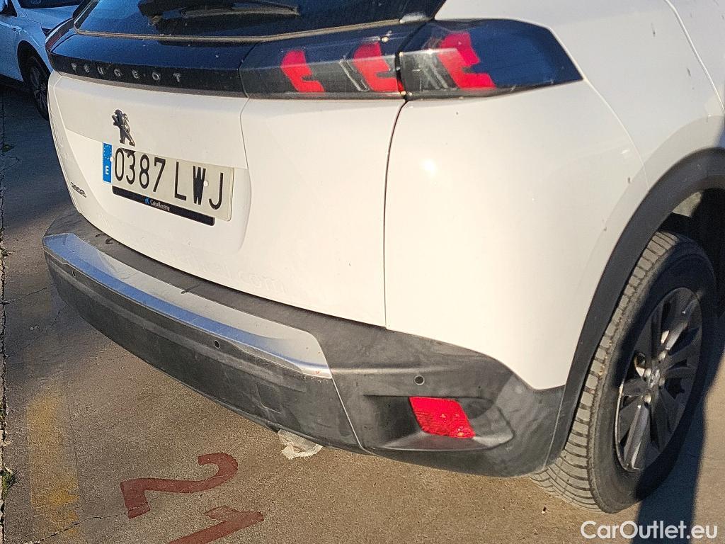  Peugeot  2008 PEUGEOT  / 2019 / 5P / todoterreno Active Pack Puretech 100 S&S BVM6 #27