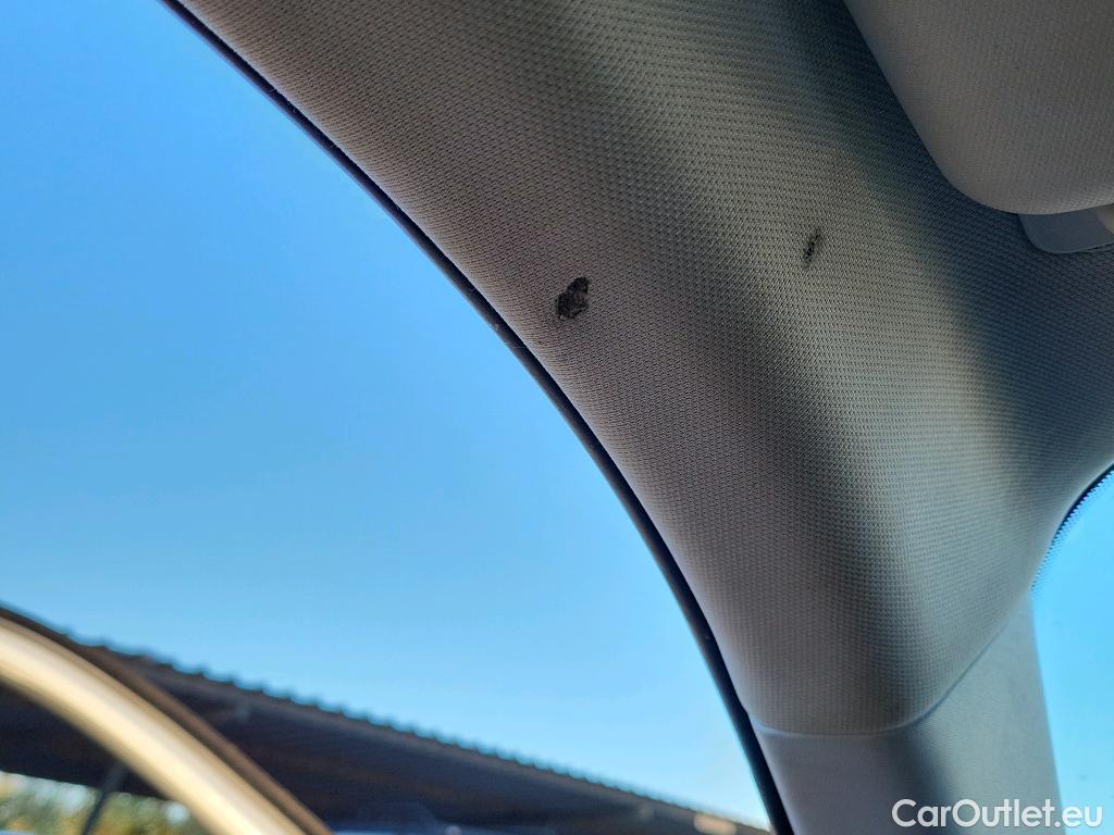  Peugeot  2008 PEUGEOT  / 2019 / 5P / todoterreno Active Pack Puretech 100 S&S BVM6 #5