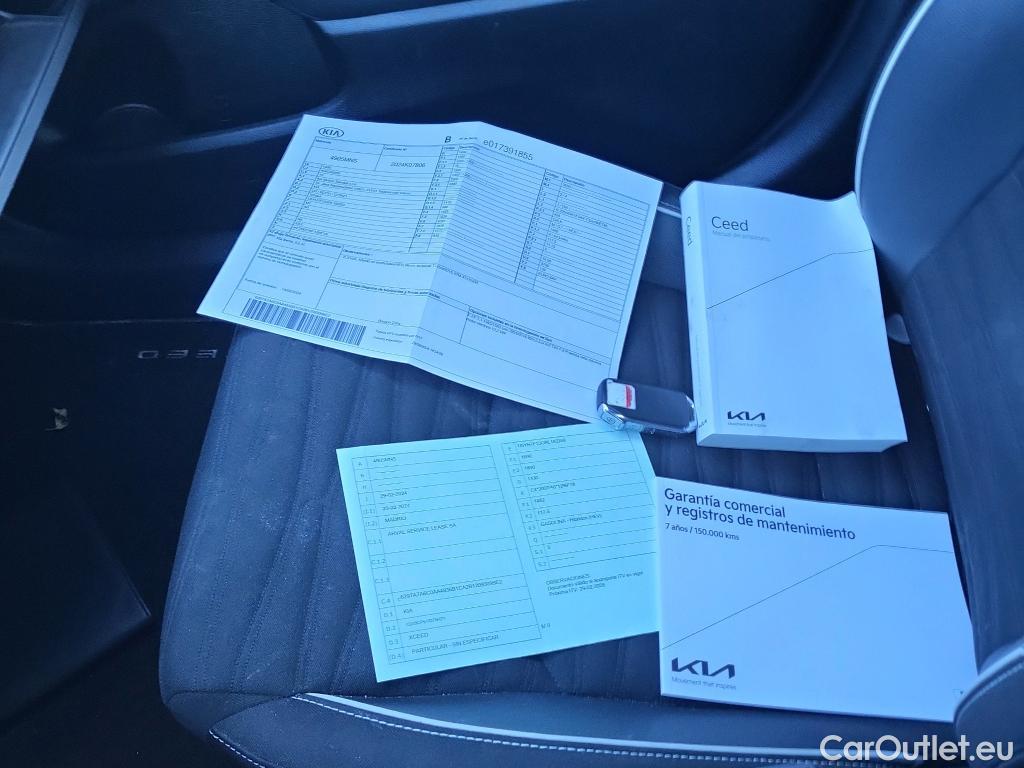  KIA  XCeed KIA  / 2022 / 5P / todoterreno 1.5 MHEV GT-line 118kW (160CV) DCT #2