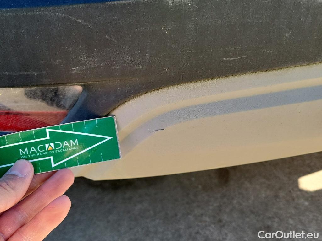  Renault  Captur RENAULT  / 2020 / 5P / todoterreno Intens TCe 90 #36