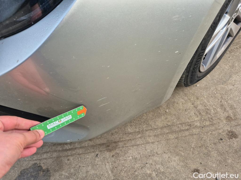  Toyota  Corolla TOYOTA  / 2019 / 5P / berlina con portón 1.8 125H BUSINESS PLUS E-CVT #12