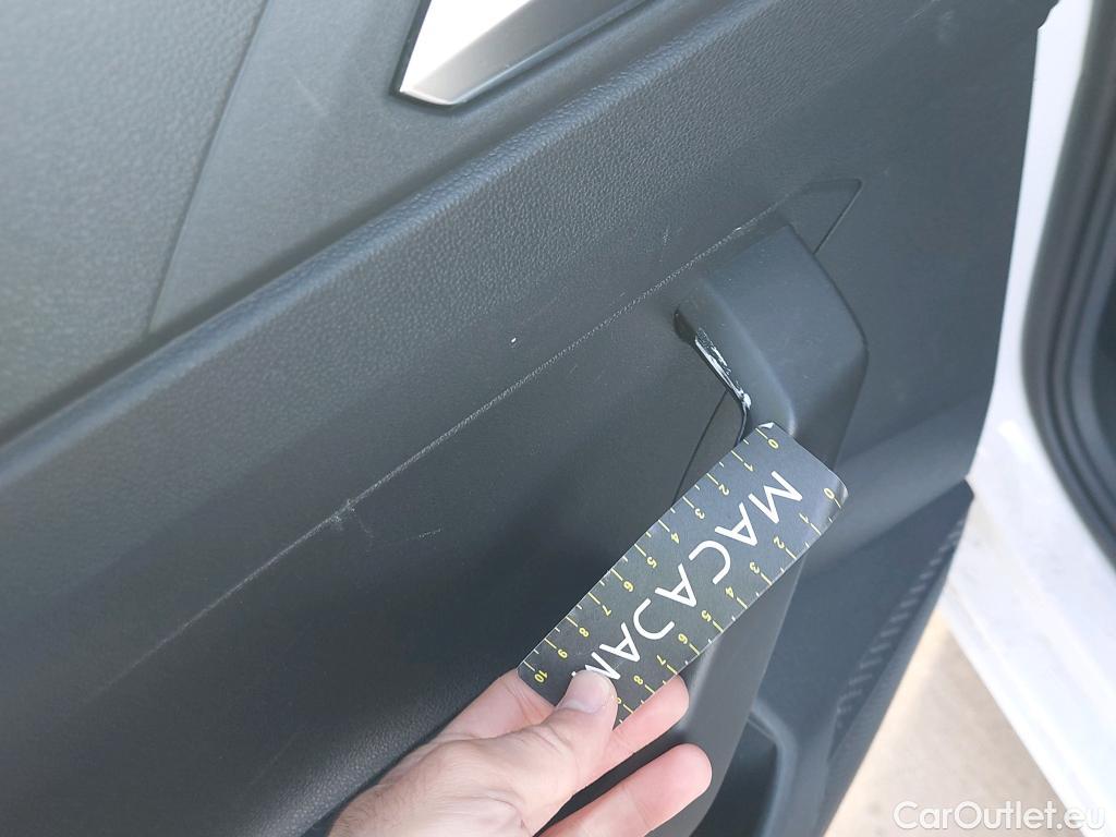  Volkswagen  Polo VOLKSWAGEN  / 2021 / 5P / berlina con portón Life 1.0 TSI 70kW (95CV) #2