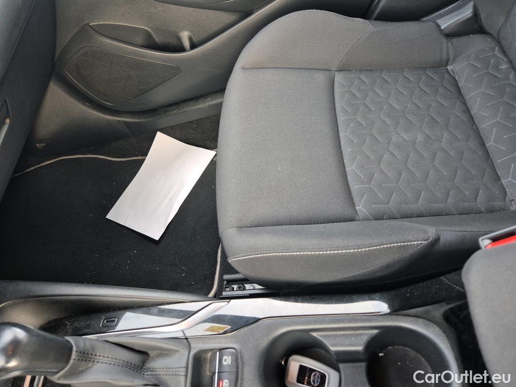  Toyota  Corolla TOYOTA  / 2019 / 5P / berlina con portón 1.8 125H BUSINESS PLUS E-CVT #22