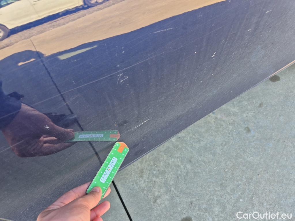  Volkswagen  Golf  VOLKSWAGEN / 2020 / 5P / berlina con portón Life 2.0 TDI 85kW (115CV) #6