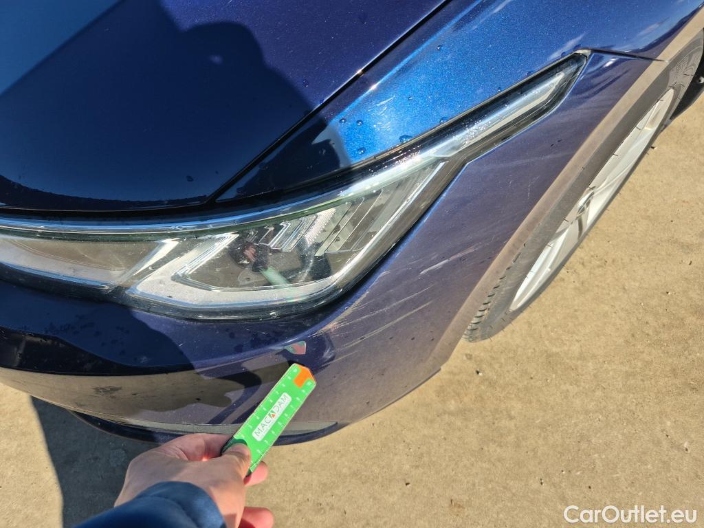  Volkswagen  Golf  VOLKSWAGEN / 2020 / 5P / berlina con portón Life 2.0 TDI 85kW (115CV) #14