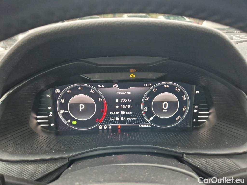  Skoda  KAMIQ SKODA  1.0 TSI 81kW (110CV) DSG Ambition (CX) #28