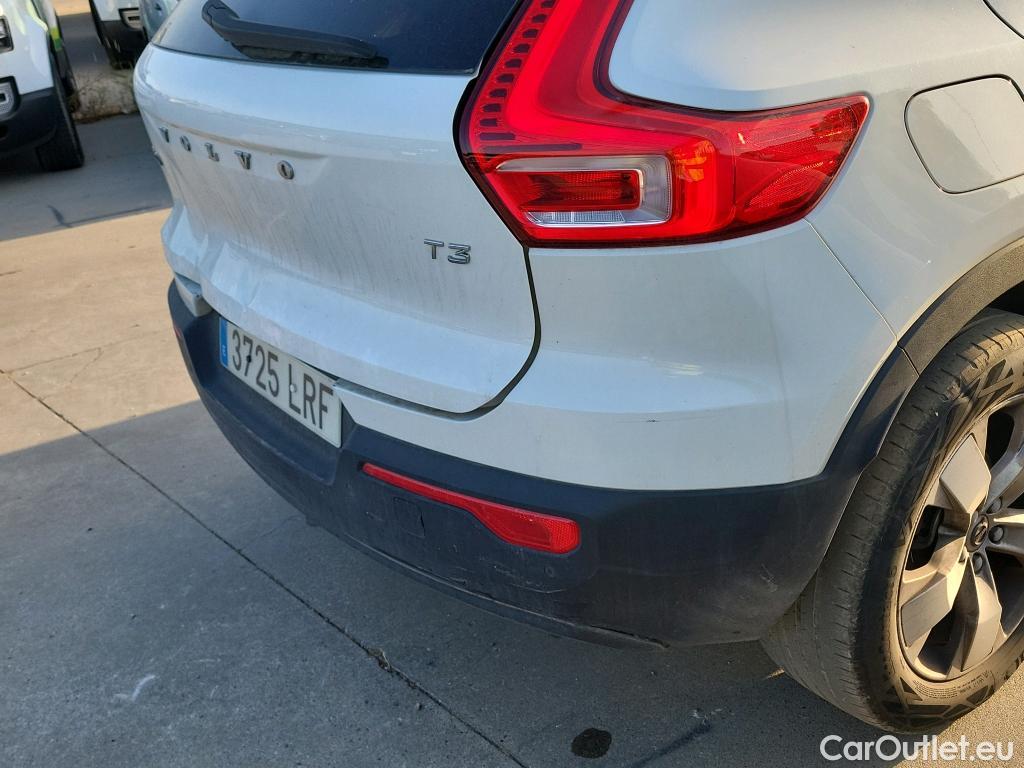  Volvo  XC 40 VOLVO XC40 / 2017 / 5P / todoterreno 1.5 T3 Momentum Core Auto #25