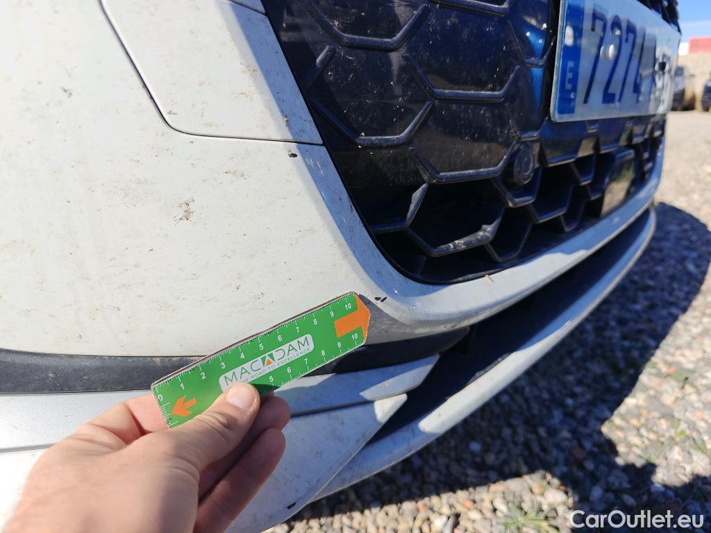  Land Rover  Discovery AUDI A3 / 2024 / 5P Sportback Advanced 30 TFSI 85kW S tronic #16